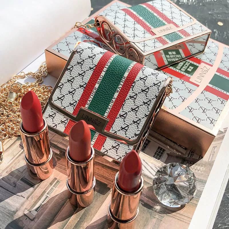 Exclusive 3-Piece Purse Lipstick Set — Party Look হোক বা Daily Glam, এই সেটেই সব! 💄
